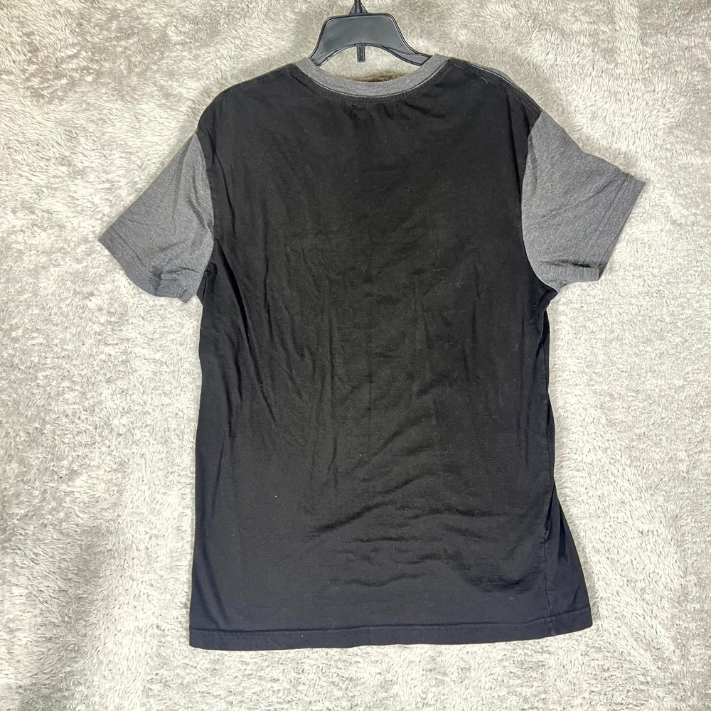 G by Guess T Shirt Mens Medium Black Gray Logo Short Sleeve Crewneck Casual - Picture 2 of 7